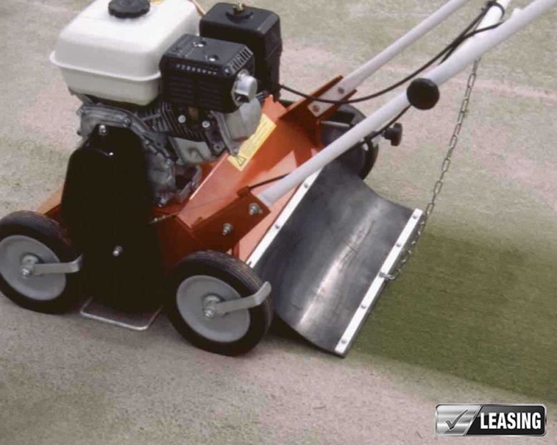 Aufrauh- und Auflockerungsmaschine für Kunstrasen Tennisplatz