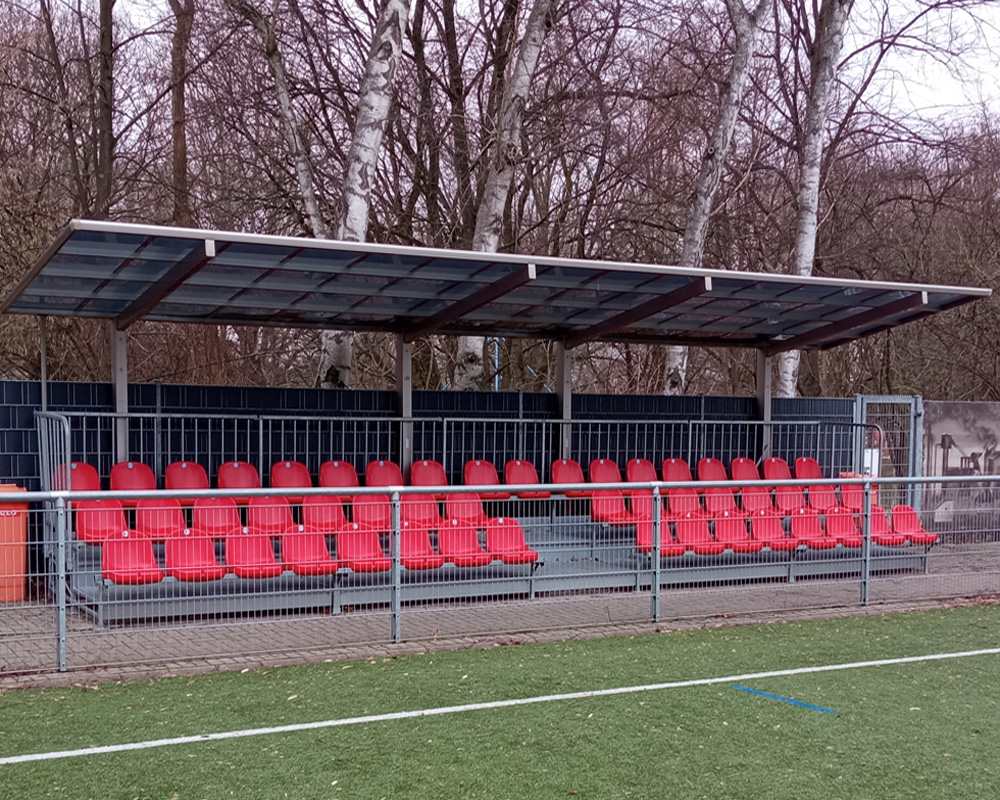 Stadionsitze + Tribünen