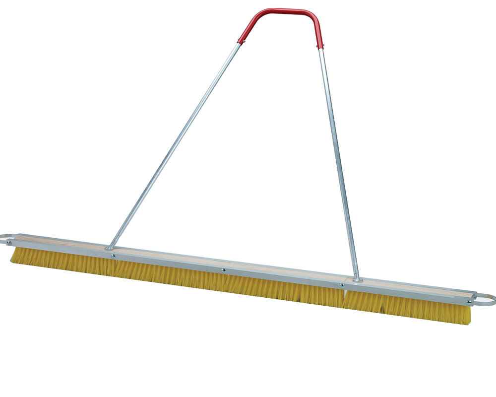 Quarzsandbesen mit 200 cm Arbeitsbreite für Kunstrasen