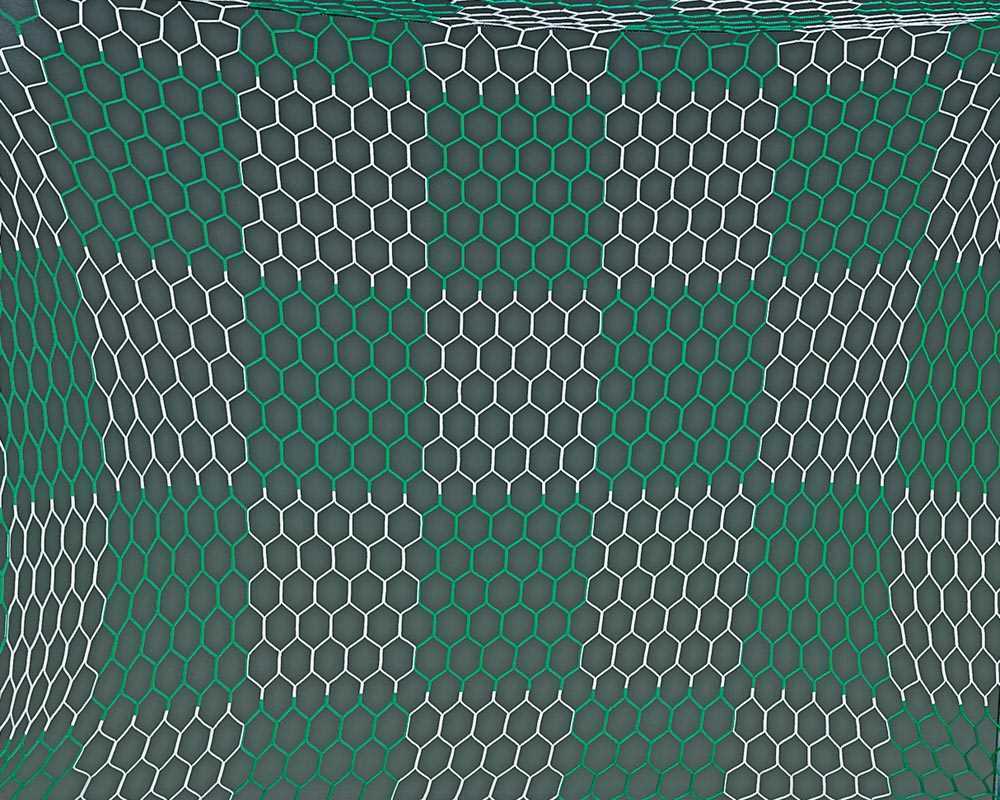 Kleinfeld-Fußball Tornetz 2-farbig Schachbrettmuster Tortiefe oben 80cm unten 100cm